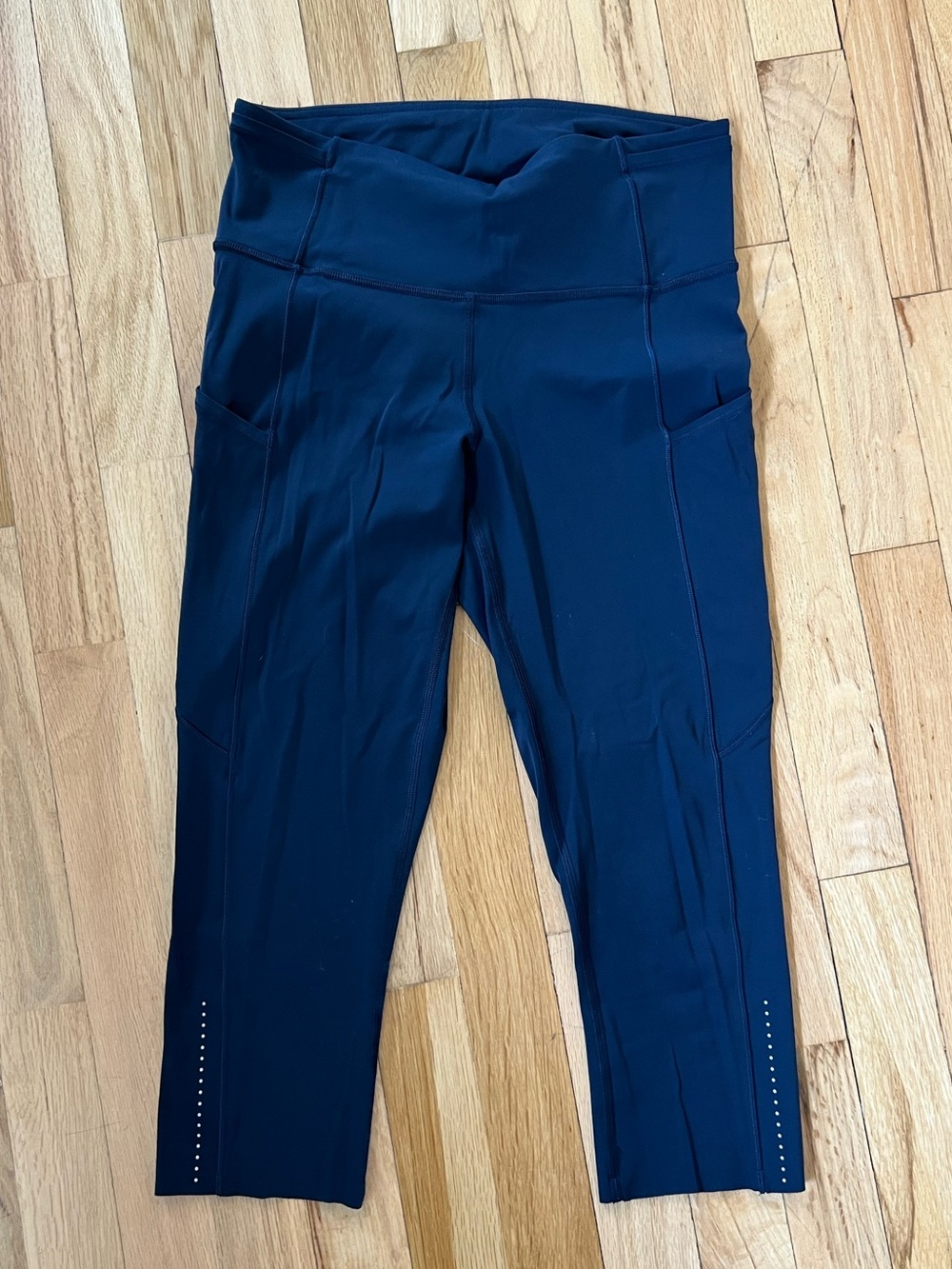 lululemon athletica Navy blue Cropped Leggings with Side Pockets